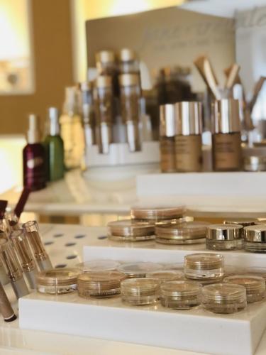 0B0E93C4-89FA-4306-B0E9-776AD5E7713C