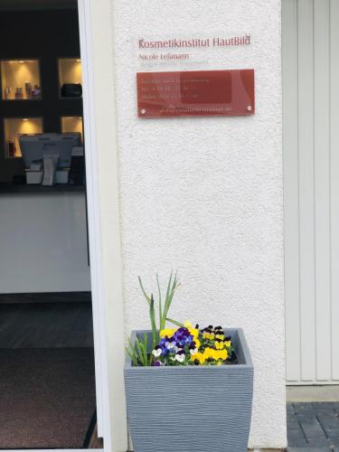 1B94C261-47FA-4E72-8331-C9C6D42229A3