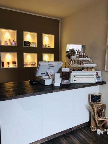 3F2ADBF3-36C0-4B7D-895F-77783BA495D4