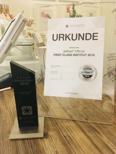 9149298C-0E1A-4733-B72D-E4CBA601A76B